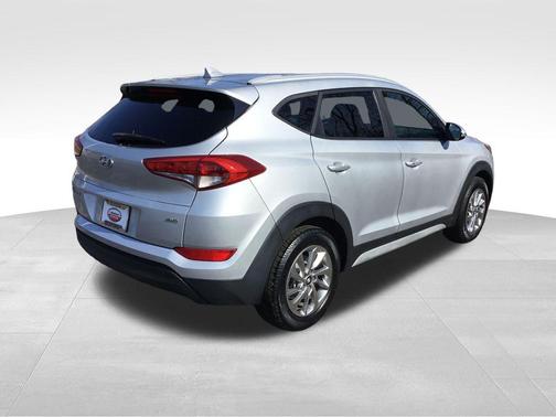 2017 Hyundai TUCSON SE Plus