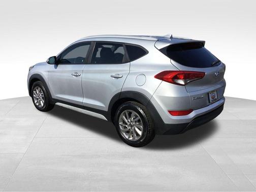 2017 Hyundai TUCSON SE Plus
