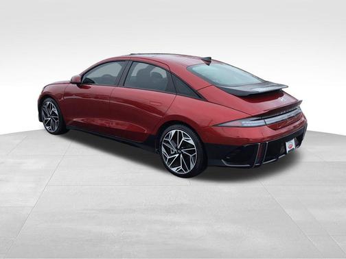 2025 Hyundai IONIQ 6 Limited