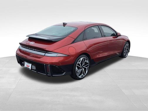 2025 Hyundai IONIQ 6 Limited