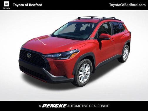 Barcelona Red Metallic 2022 Toyota Corolla Cross LE