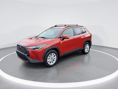 Barcelona Red Metallic 2022 Toyota Corolla Cross LE