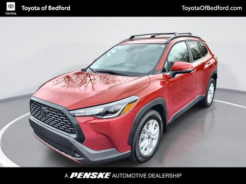 Barcelona Red Metallic 2022 Toyota Corolla Cross LE
