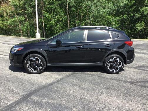 Crystal Black Silica 2023 Subaru Crosstrek Limited