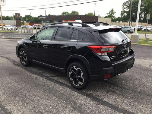 Crystal Black Silica 2023 Subaru Crosstrek Limited