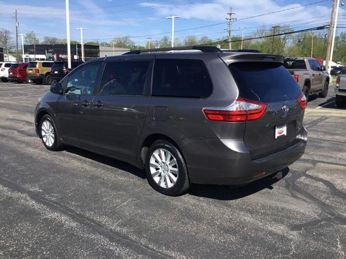 Predawn Gray Mica 2015 Toyota Sienna LE