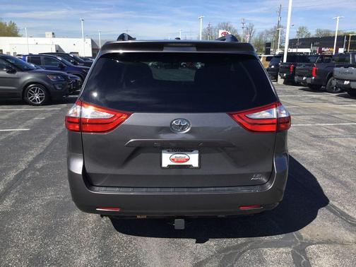 Predawn Gray Mica 2015 Toyota Sienna LE