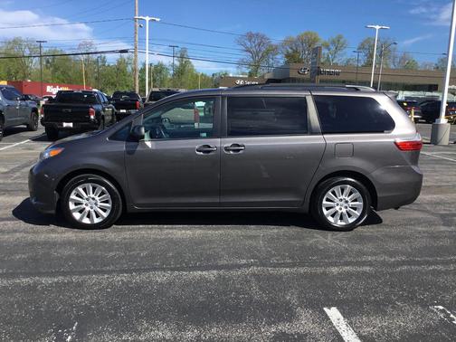 Predawn Gray Mica 2015 Toyota Sienna LE