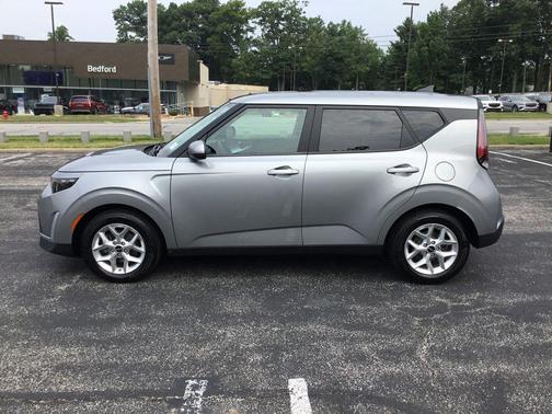 Steel Gray 2023 Kia Soul LX