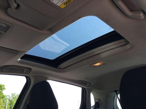 Alabaster Silver Metallic 2015 Honda Fit EX