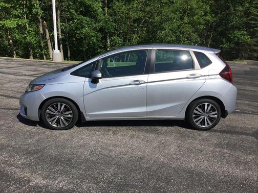 Alabaster Silver Metallic 2015 Honda Fit EX