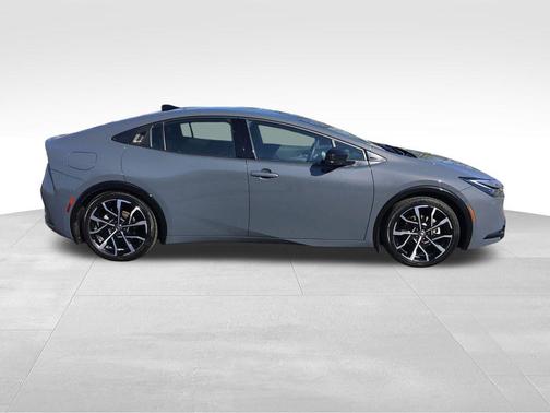 Guardian Gray 2024 Toyota Prius Prime XSE Premium