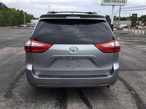 Silver Sky Metallic 2015 Toyota Sienna XLE Premium