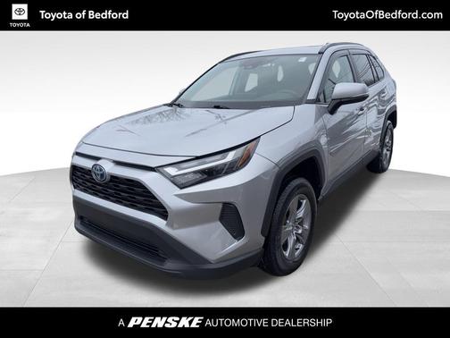 2022 Toyota RAV4 Hybrid XLE
