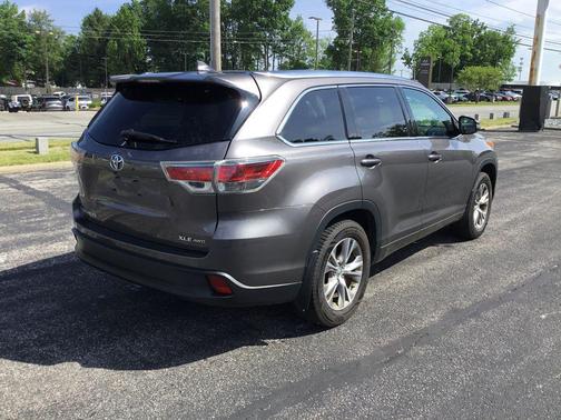 Predawn Gray Mica 2015 Toyota Highlander XLE