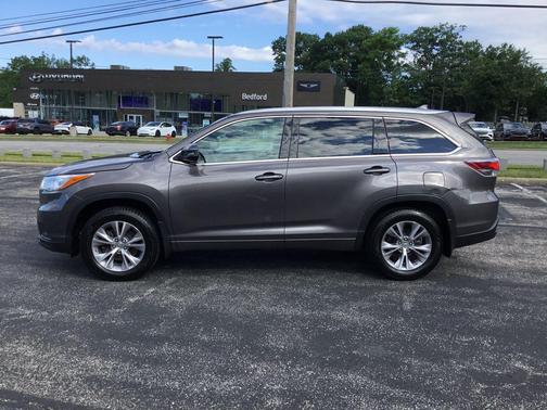 Predawn Gray Mica 2015 Toyota Highlander XLE