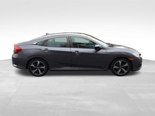 2016 Honda Civic Touring