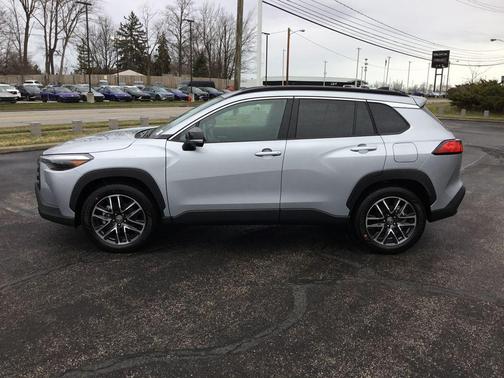 Sonic Silver 2026 Toyota Corolla Cross XLE