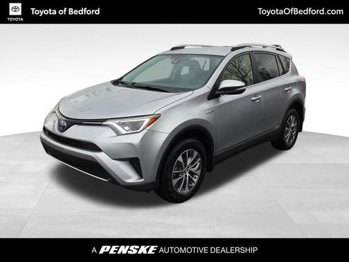 Silver Sky Metallic 2018 Toyota RAV4 Hybrid LE