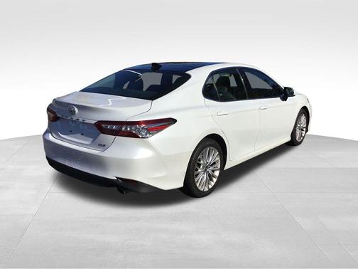 2018 Toyota Camry XLE