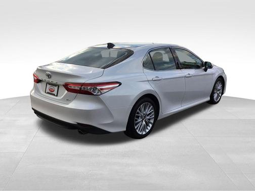 2018 Toyota Camry XLE