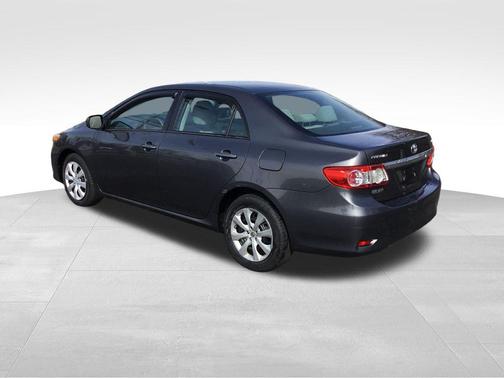 2012 Toyota Corolla LE