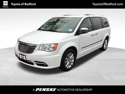 2016 Chrysler Town & Country Limited Platinum
