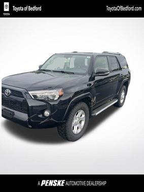 Midnight Black Metallic 2019 Toyota 4Runner SR5 Premium