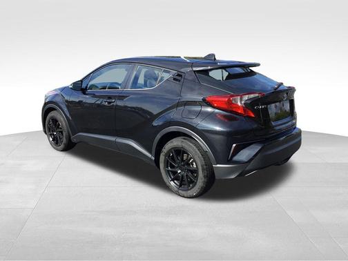 2020 Toyota C-HR LE