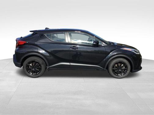 2020 Toyota C-HR LE