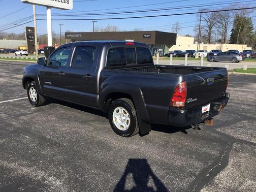 Magnetic Gray Metallic 2015 Toyota Tacoma Base