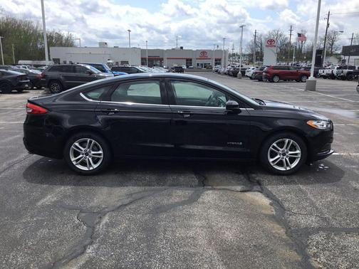SHADOW BLACK 2018 Ford Fusion Hybrid SE