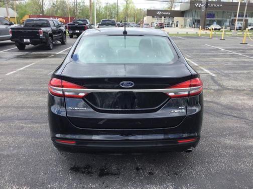 SHADOW BLACK 2018 Ford Fusion Hybrid SE