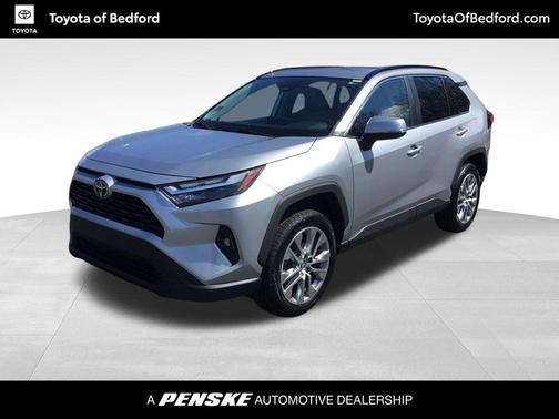 Silver Sky Metallic 2022 Toyota RAV4 XLE Premium