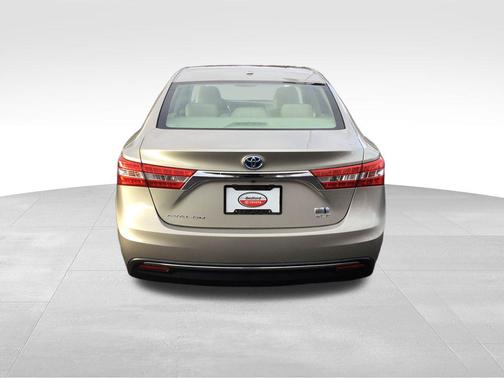 2015 Toyota Avalon Hybrid XLE Touring
