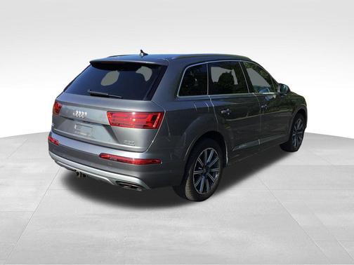 2017 Audi Q7 3.0T Premium