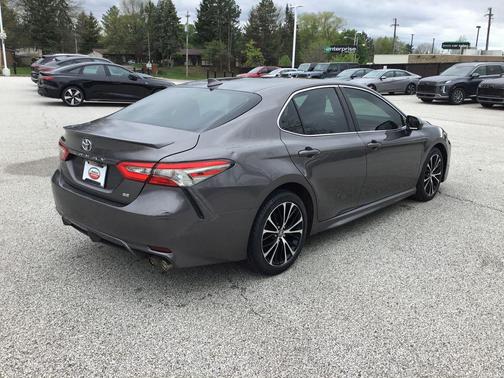 Predawn Gray Mica 2019 Toyota Camry SE