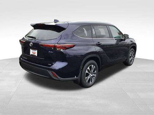 Blueprint 2026 Toyota Highlander Hybrid XLE