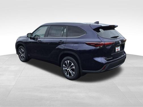 Blueprint 2026 Toyota Highlander Hybrid XLE