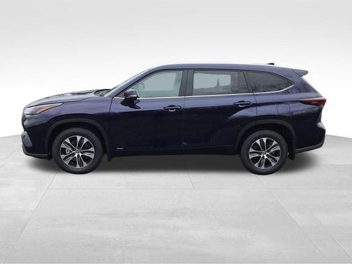 Blueprint 2026 Toyota Highlander Hybrid XLE
