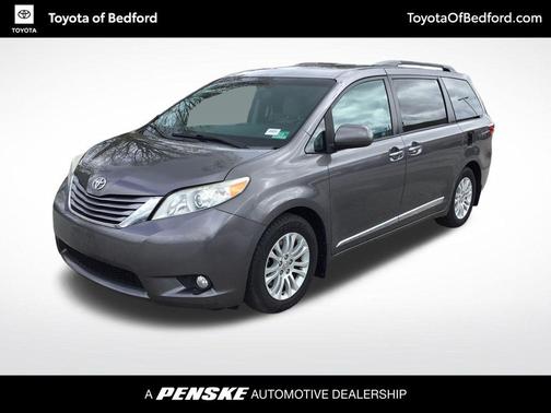 Predawn Gray Mica 2017 Toyota Sienna XLE
