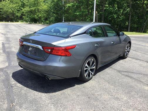 Gun Metallic 2017 Nissan Maxima 3.5 S