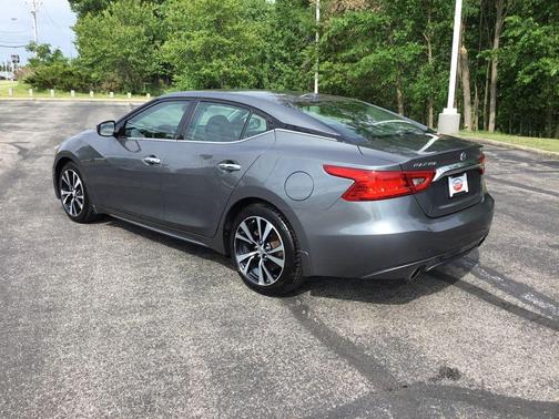 Gun Metallic 2017 Nissan Maxima 3.5 S