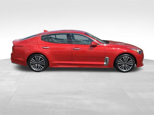 HiChroma Red 2019 Kia Stinger Base
