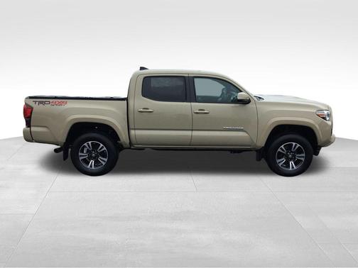 2018 Toyota Tacoma TRD Sport