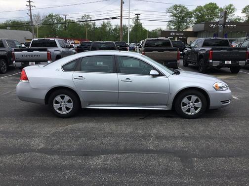 Silver Ice Metallic 2009 Chevrolet Impala LT