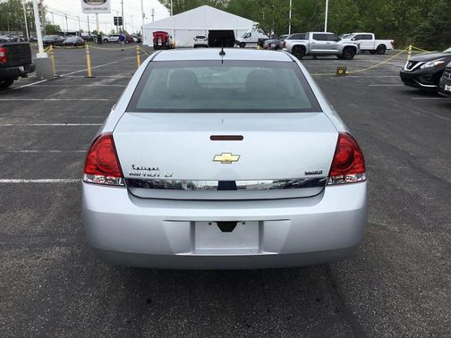 Silver Ice Metallic 2009 Chevrolet Impala LT