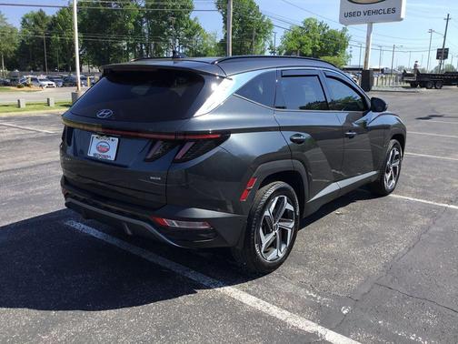Dark Gray Metallic 2024 Hyundai TUCSON Limited