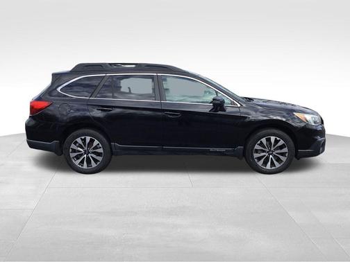 Crystal Black Silica 2016 Subaru Outback 2.5i Limited