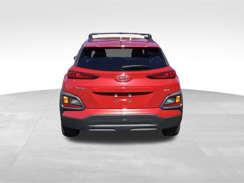 2021 Hyundai KONA SEL